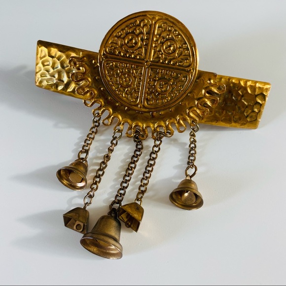 Vintage boho gold hair clip with bells - Picture 5 of 5